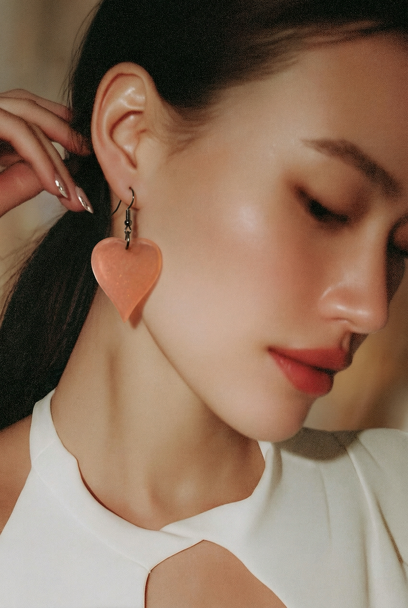 Unique> Handmade earring. One of a kind. Made to love!      G05