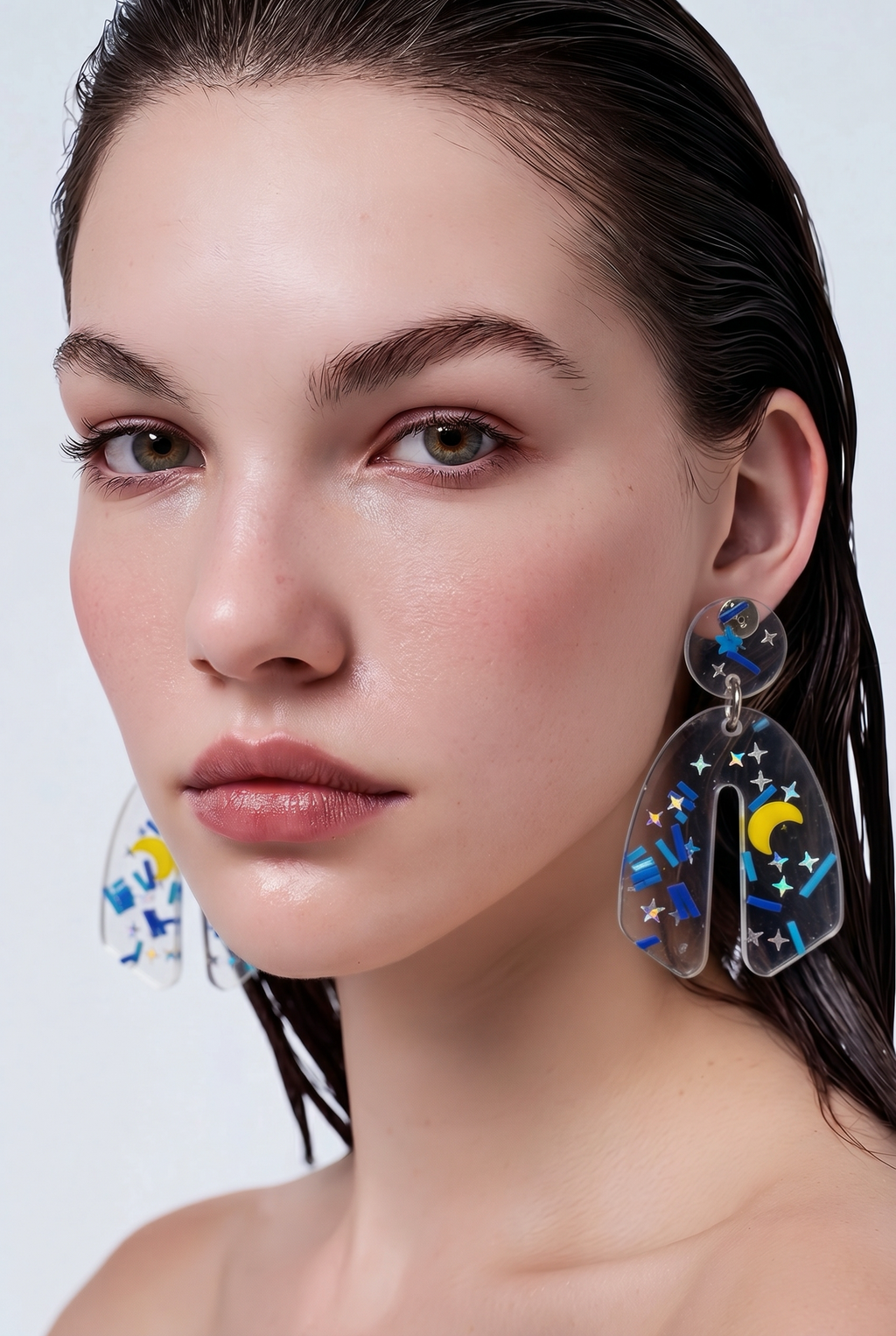 A Wow Funky unique handmade earring. See the stars in her eyes. One of a kind. Never to be repeated.      C02