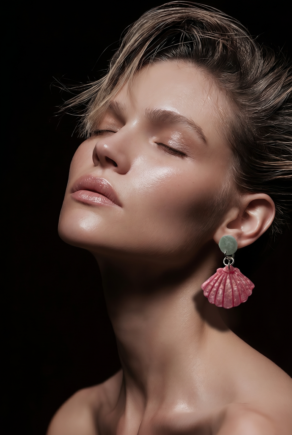 A bold and stylish handmade earring crafted for everyday elegance.  N03
