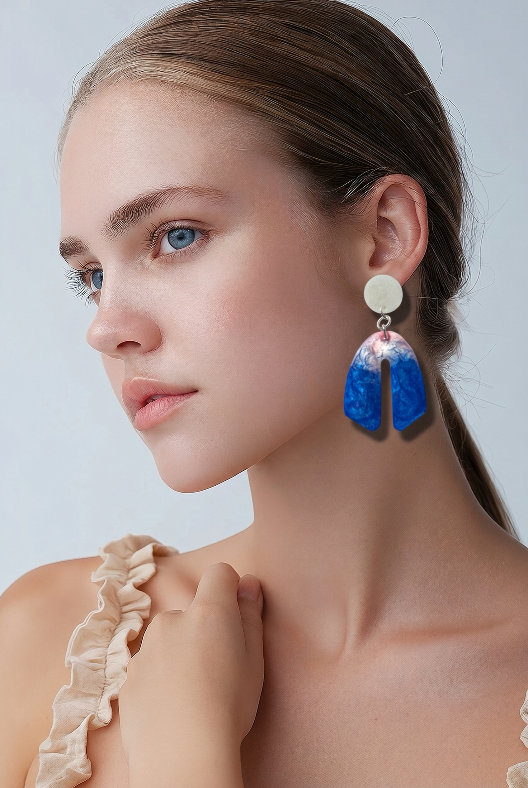 A beautiful funky and stylish handmade earring. Made to enjoy and turn heads.  N06