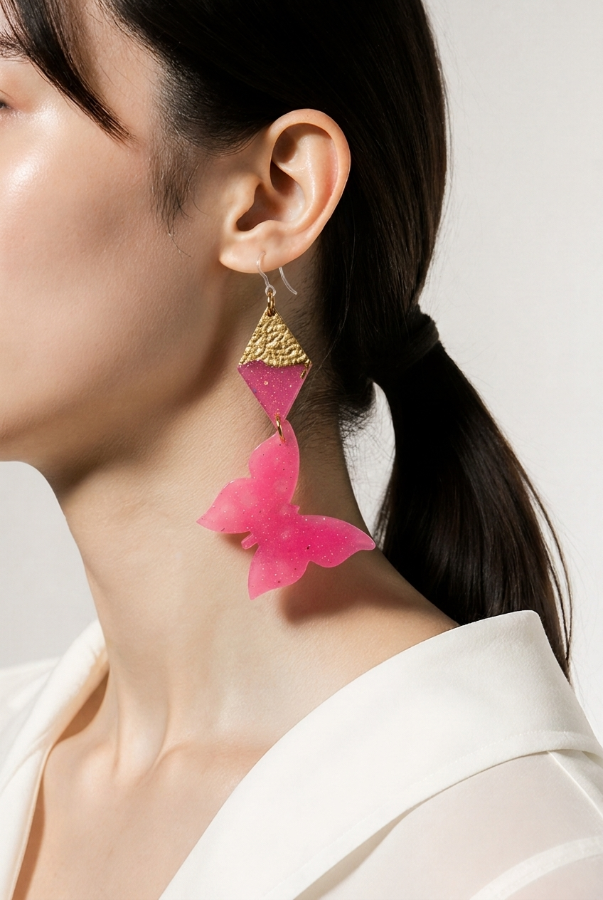 Beautiful neon glow in the dark erring to sparkle any party. comfy hooks for that all night party. T04