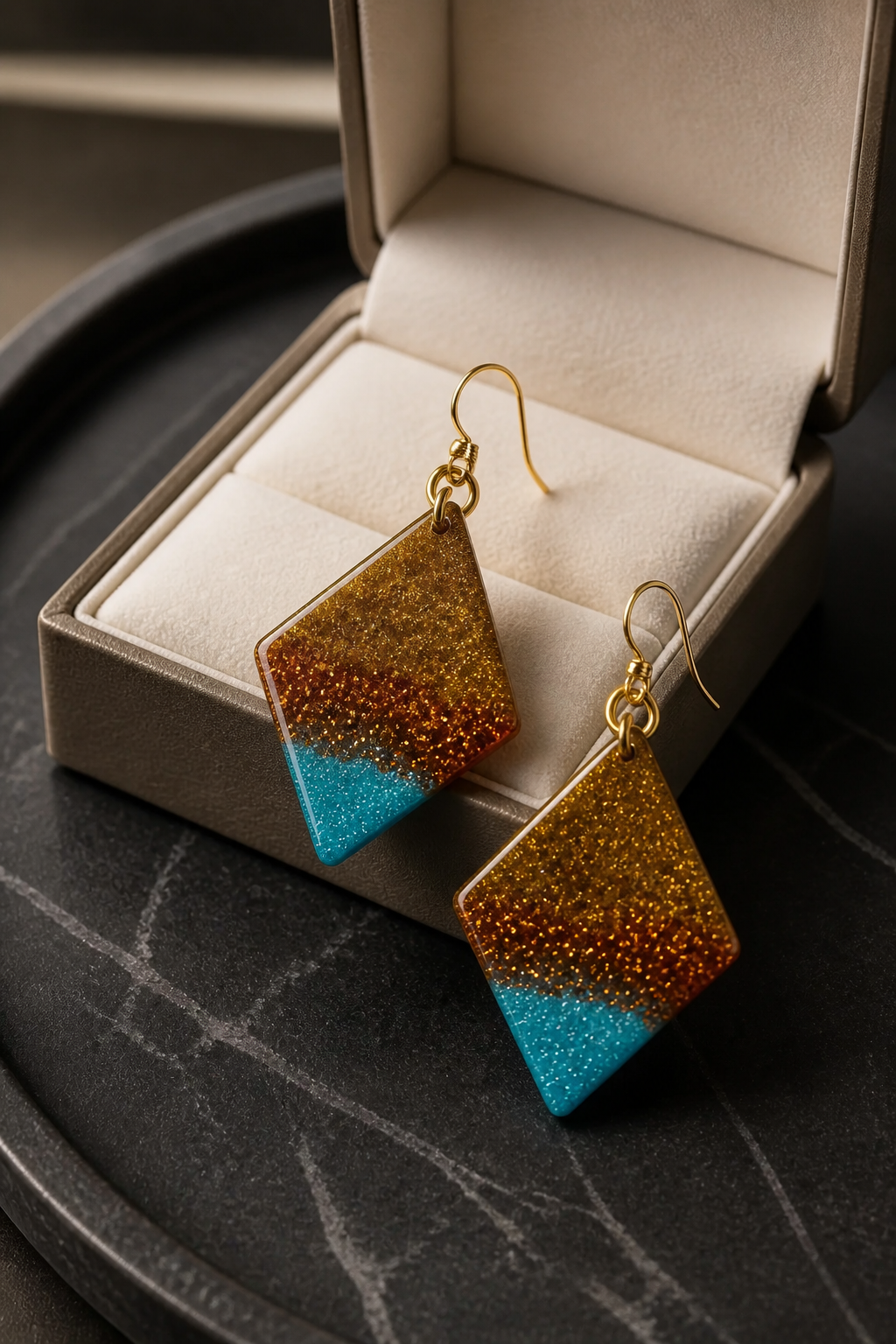 Beautiful elegant mod handmade earrings to glam your outfit and collection. Turn heads and enjoy these, the need to be worn to be appreciated . T011