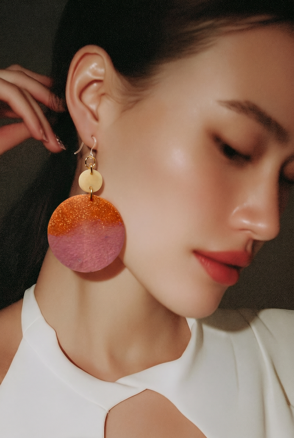 Beautiful elegant glam party handmade earrings . Made to enjoy and turn heads.Time to sparkle and shine T015
