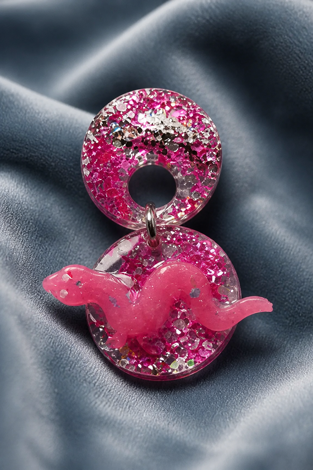 Brooches: Beautiful cool and funky handmade brooches. Made to be enjoyed and to shine. BR026