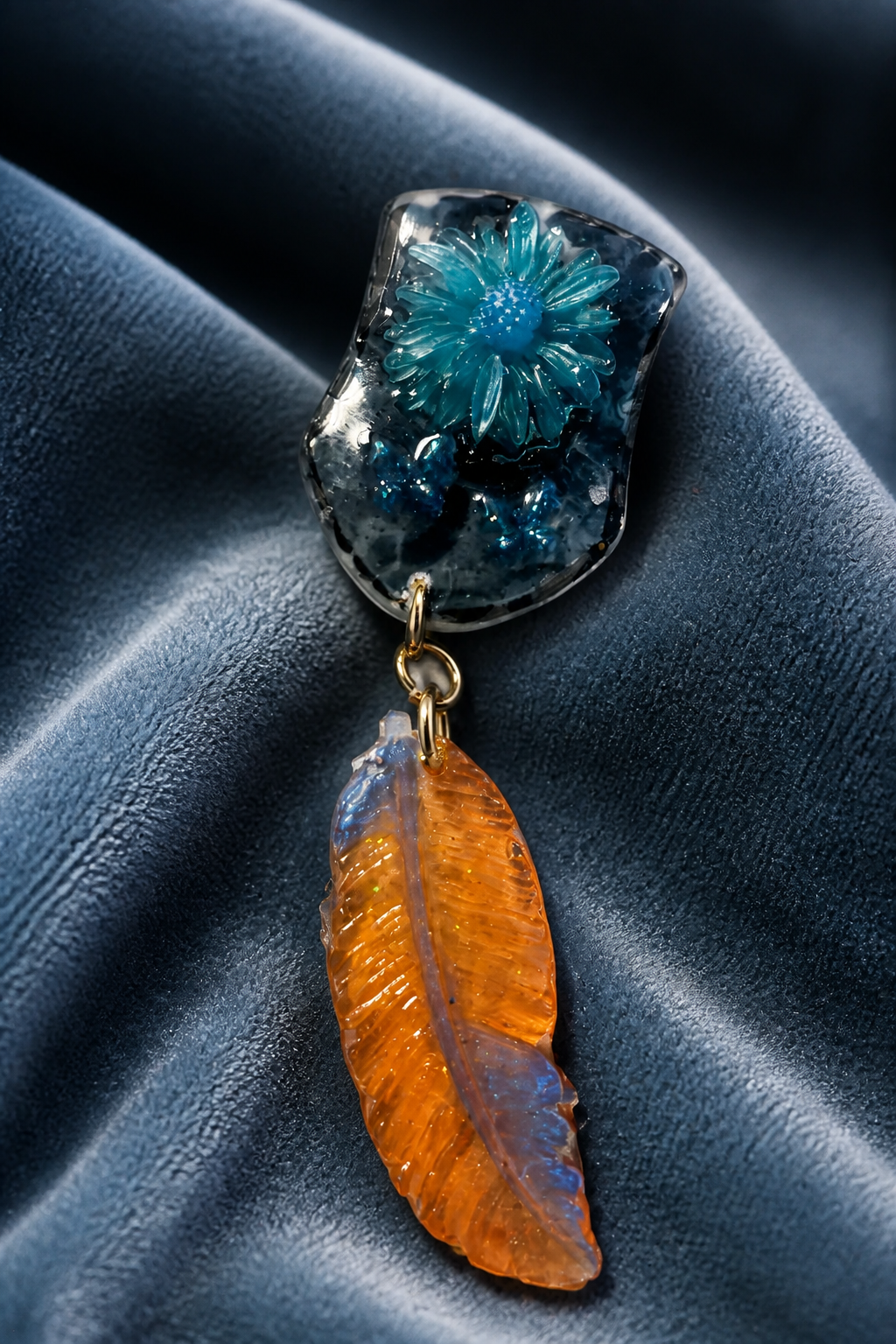Brooches: A cool funky handmade brooch. Made to be enjoyed , glam your style!  BR029