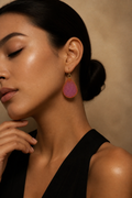 Cool funky elegance. Handmade hypo-allergenic earrings. POV : " I thought I was cool.... then I saw your earrings !   G06