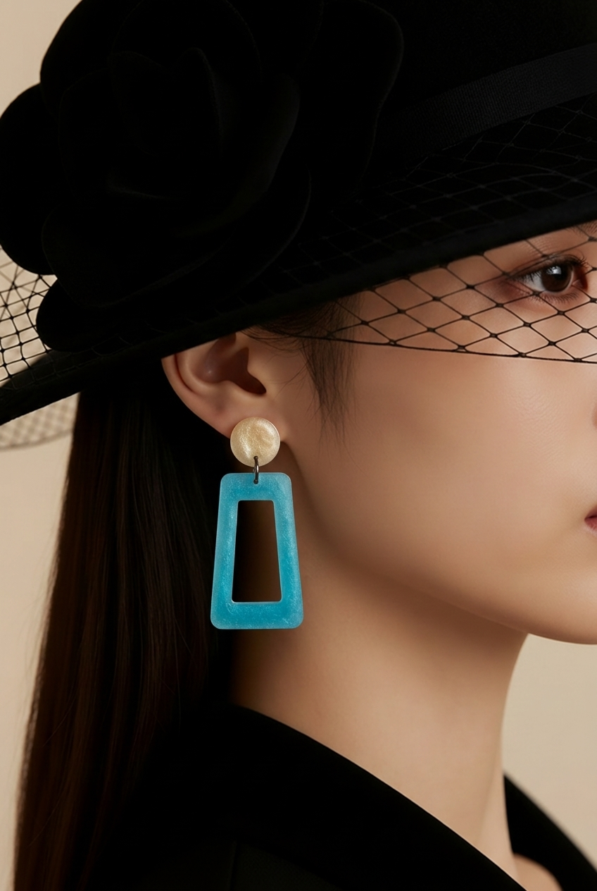 Cool funky  handmade party earring with uvglow to stand out at any occasion and party.You will be seen waering this set, glam your collection , take it home.         D05