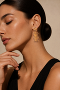 A chic elegant handmade party earring with UVglow. Made to turn heads and to be seen . Glam your collection      D03