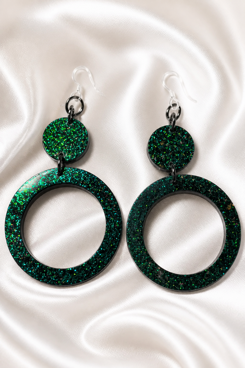 Elegant handmade hypo-allergenic earrings to turn heads ! You deserve this set, take it home D04