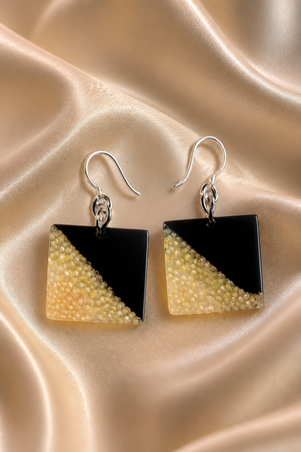 Styliish handmade earrings with comfy hypo-allergenic hooks. Lightweight and can be worn day and night. Made to be enjoyed,  .     C06