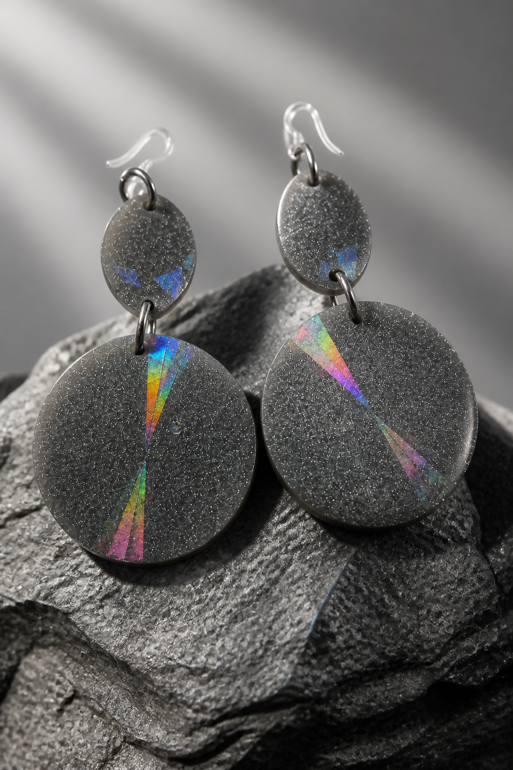Beautiful stylish elegance. Handmade earringhs with comfy hypo-allergenic hooks. Sparkle your style and be the center of attraction . You are going to turn heads with these .        A04